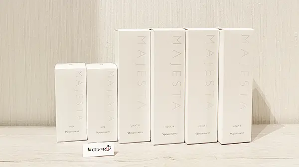 買取強化中 ナリス化粧品のマジェスタ コンク αのふきとり用化粧水など6点